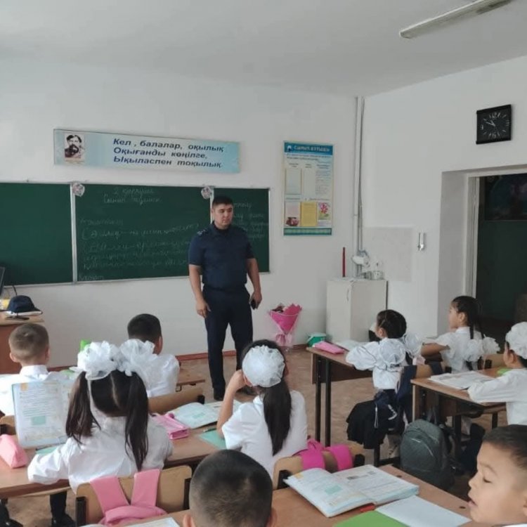 «БАЛАЛАРДЫҢ КӨШЕДЕ ЖҮРУ ЕРЕЖЕЛЕРІ» ЖЕДЕЛ ПРОФИЛАКТИКАЛЫҚ ІС – ШАРАСЫ АЯСЫНДА ТҮСІНДІРМЕ ЖҰМЫСТАРЫ ЖҮРГІЗІЛДІ