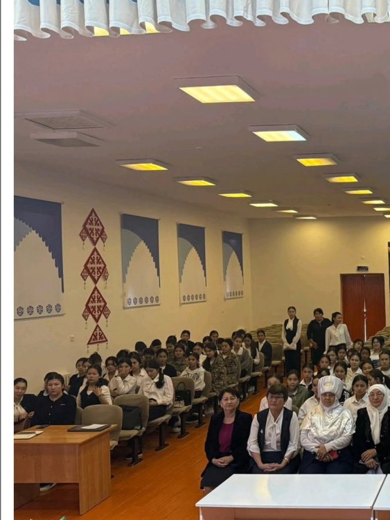 "Қызды қырық үйден тыю" атты дөңгелек үстел өтті.