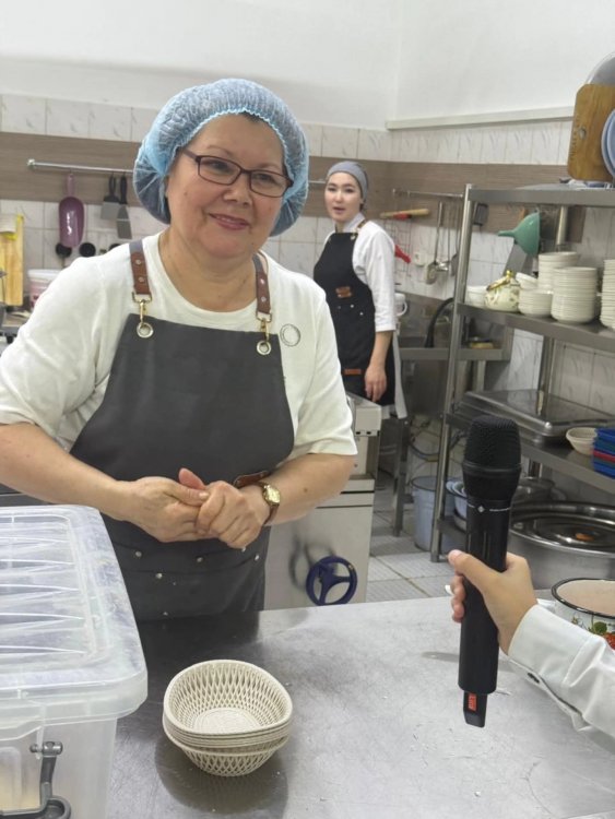 "Еңбегі ерен жас өрен"