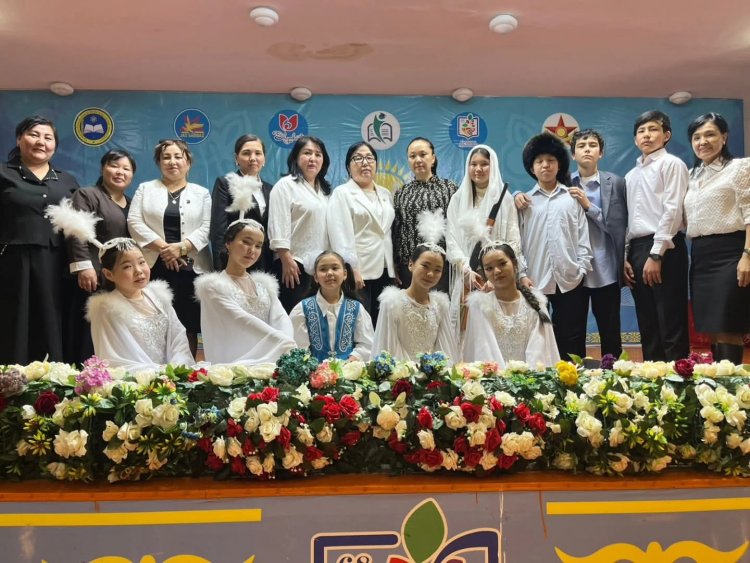 МҰҚАҒАЛИ МАҚАТАЕВ-95жыл!