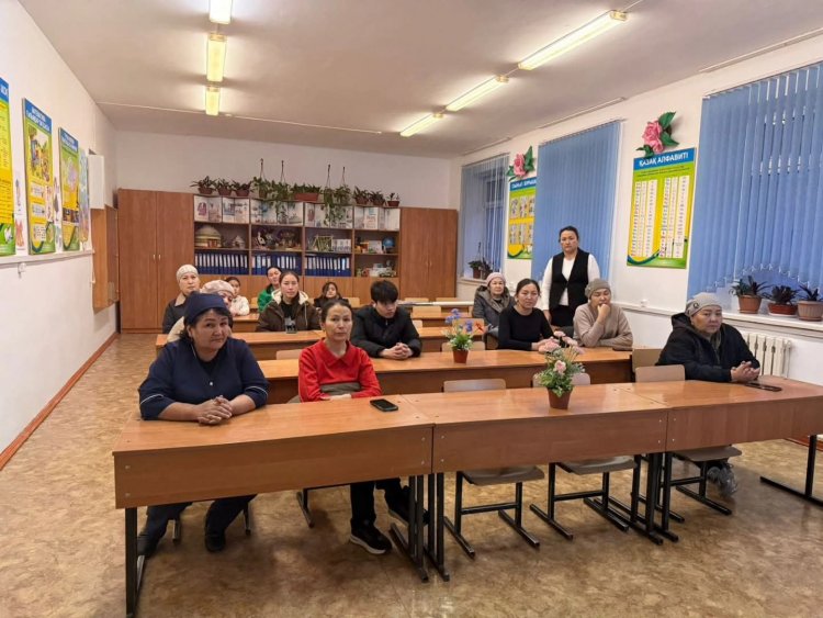 “БАЛА ҚАУІПСІЗДІГІ бойынша "Цифрлық  қауіпсіздік және баланы онлайн ортада қорғау”